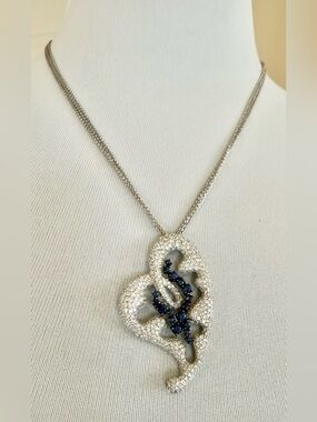 18K WHITE GOLD HEART SHAPE NATURAL DIAMONDS W/SAPPIRES PENDANT TRIPLE CHAIN